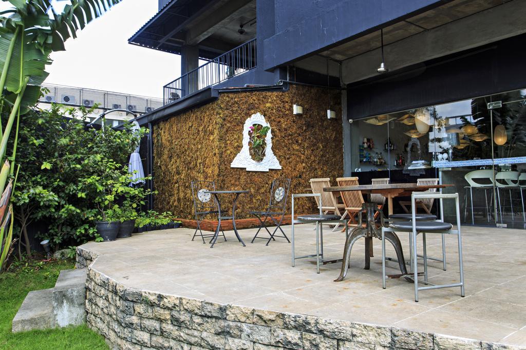 The Henry Hotel Cebu Exteriör bild